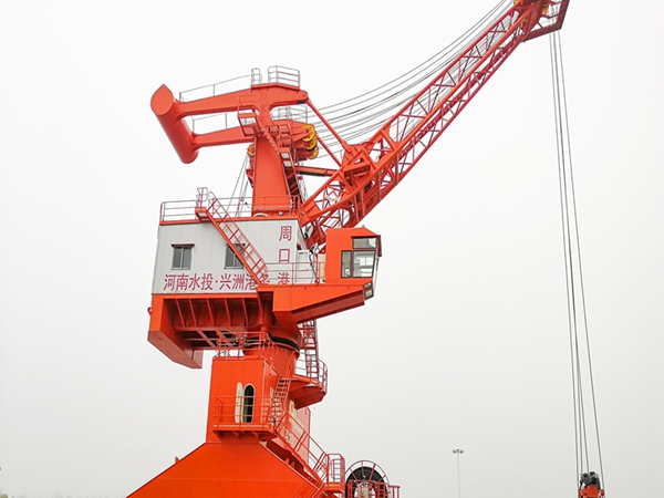 單臂架門座式起重機(jī)