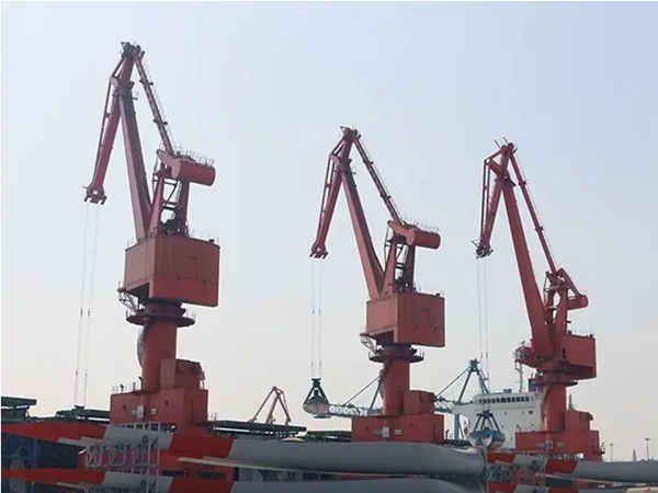 門座式起重機(jī)