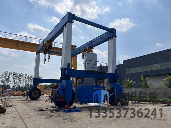 江蘇南通游艇搬運(yùn)機(jī)廠家游艇搬運(yùn)機(jī)安全可靠