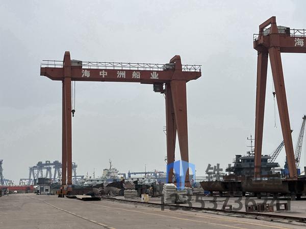 山東煙臺造船門式起重機公司造船門式起重機適應惡劣環(huán)境